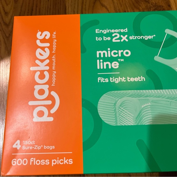 Plackers Dental Floss Picks Micro Line Fresh Mint (600 Count). - Picture 3 of 5